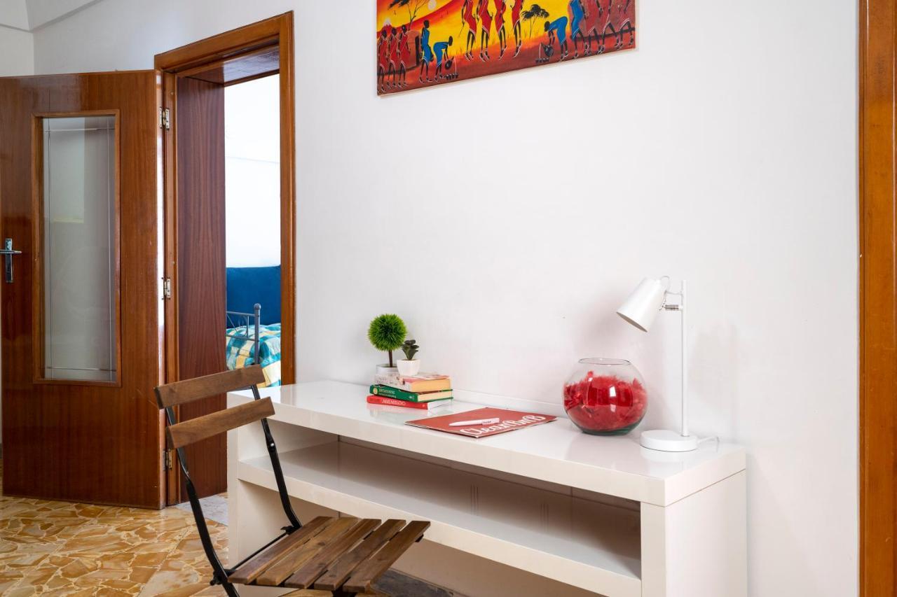 Vico II Terrace Apartment A Step From Piazza Roma Martina Franca Exterior photo